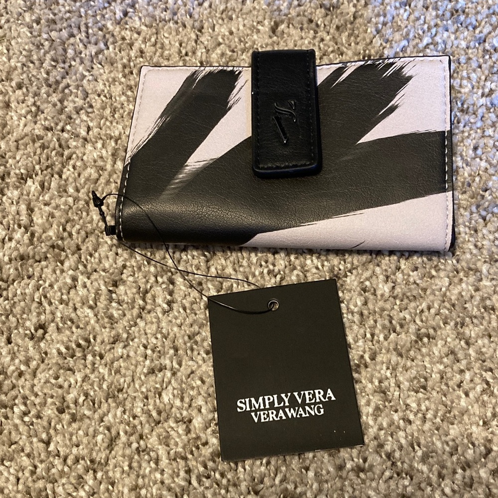 New Simply Vera Vera Wang brush print Wallet